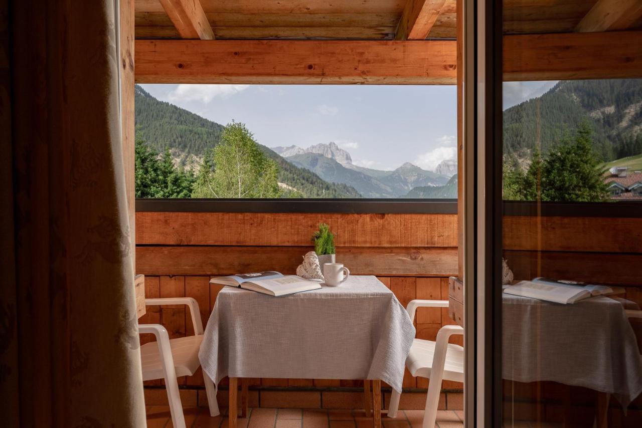 A. Paolo Apartments Vigo di Fassa Dış mekan fotoğraf
