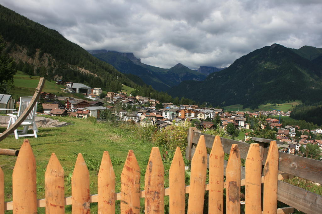 A. Paolo Apartments Vigo di Fassa Dış mekan fotoğraf