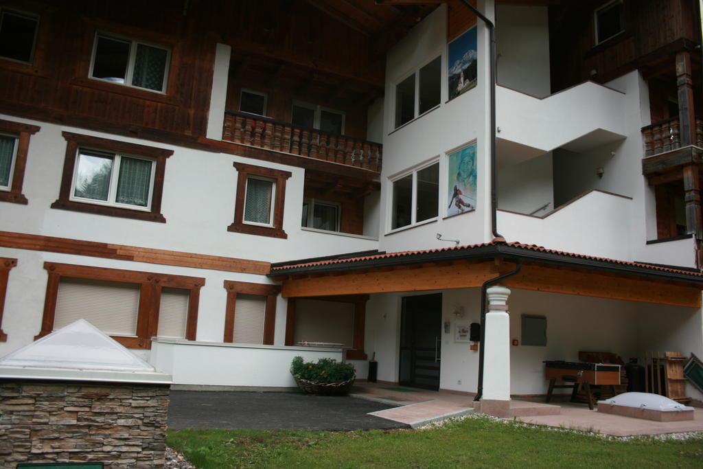 A. Paolo Apartments Vigo di Fassa Dış mekan fotoğraf