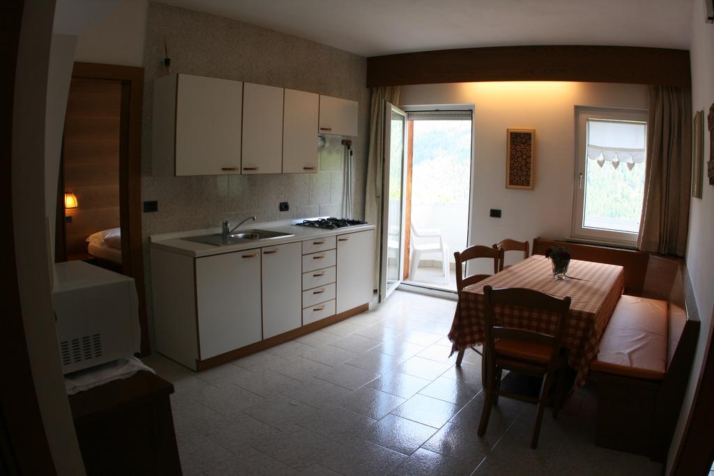 A. Paolo Apartments Vigo di Fassa Dış mekan fotoğraf