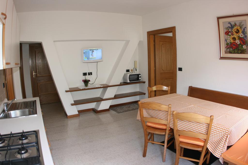 A. Paolo Apartments Vigo di Fassa Dış mekan fotoğraf